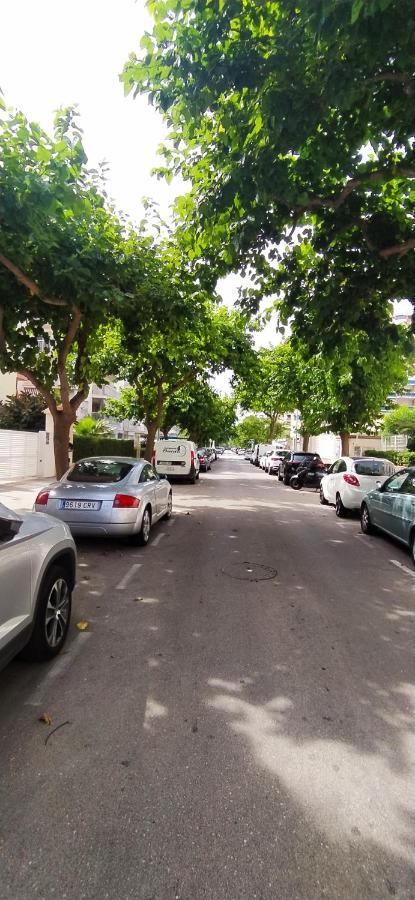 Apartamento Ola Marina Solo Familias Playa de Gandía Exterior foto
