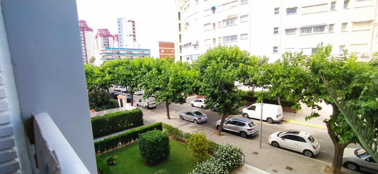 Apartamento Ola Marina Solo Familias Playa de Gandía Exterior foto