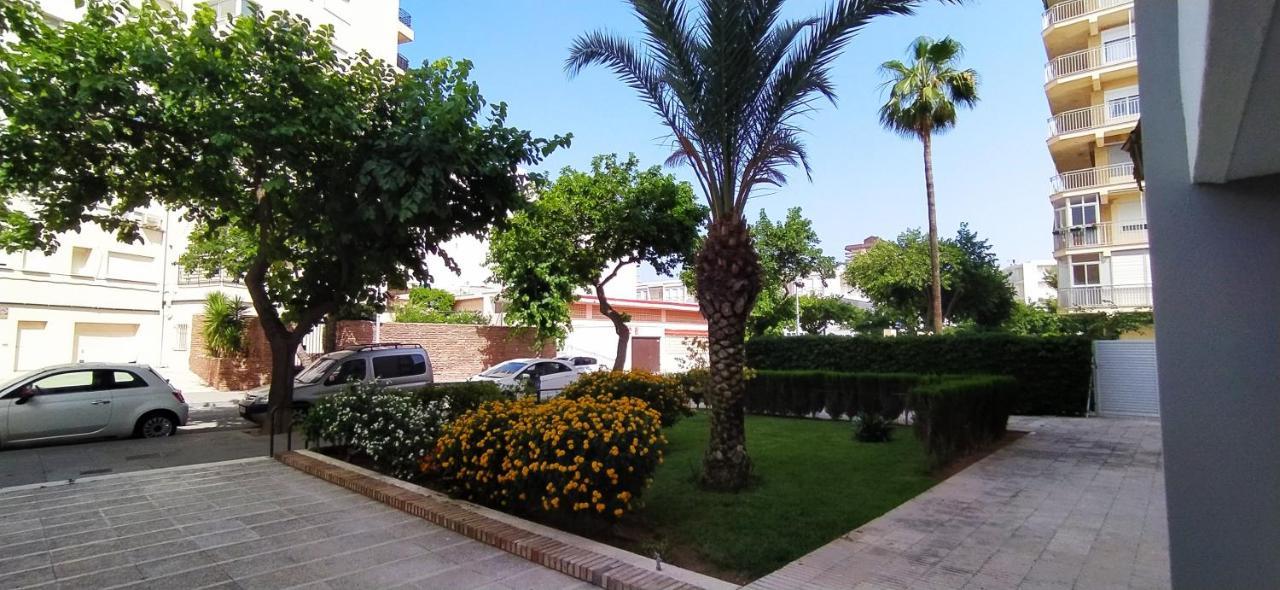 Apartamento Ola Marina Solo Familias Playa de Gandía Exterior foto
