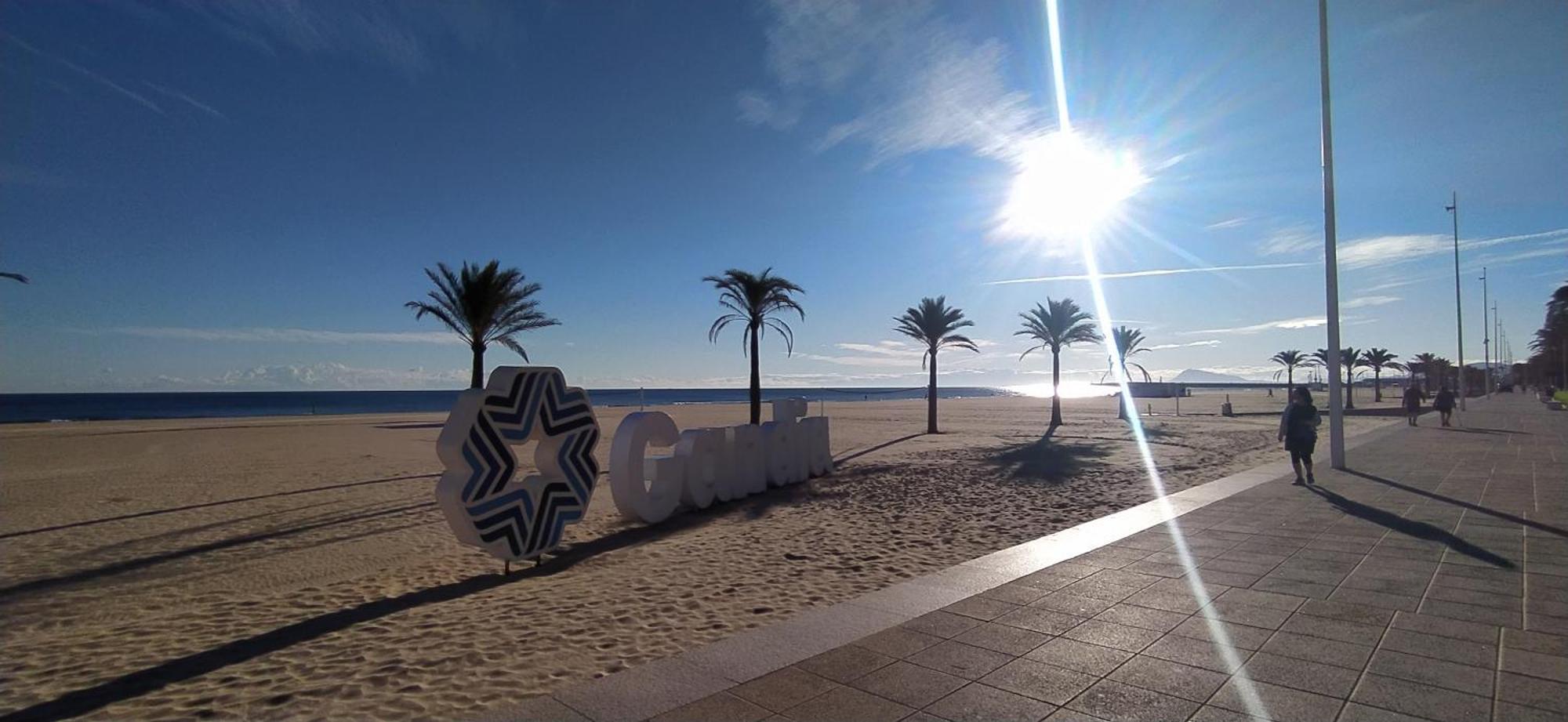 Apartamento Ola Marina Solo Familias Playa de Gandía Exterior foto